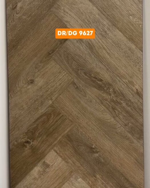Кварцвиниловая плитка DeART GRAND DG 9627 Кварцвиниловая плитка DeART GRAND DG 9627