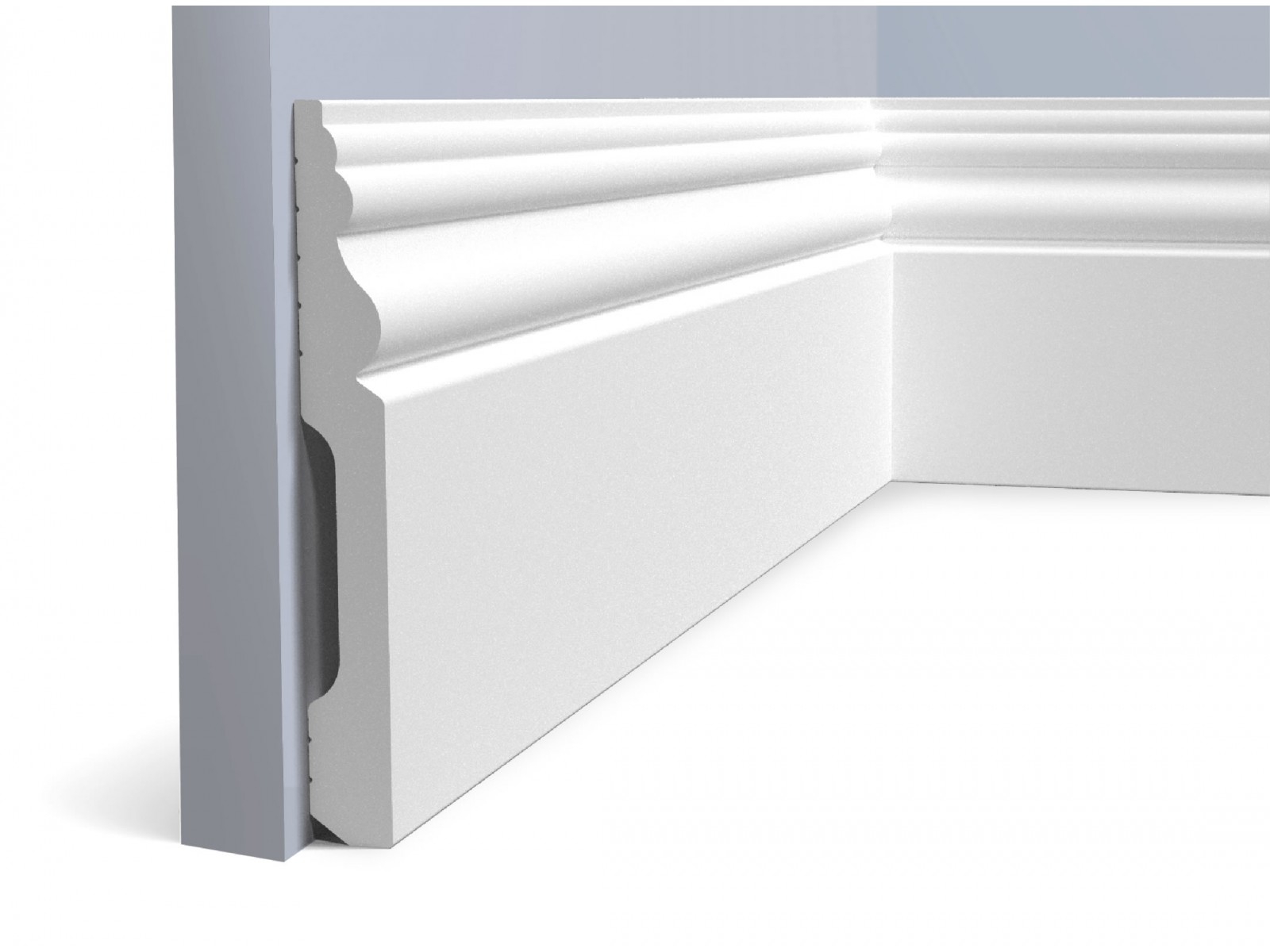 Плинтус HIWOOD B126