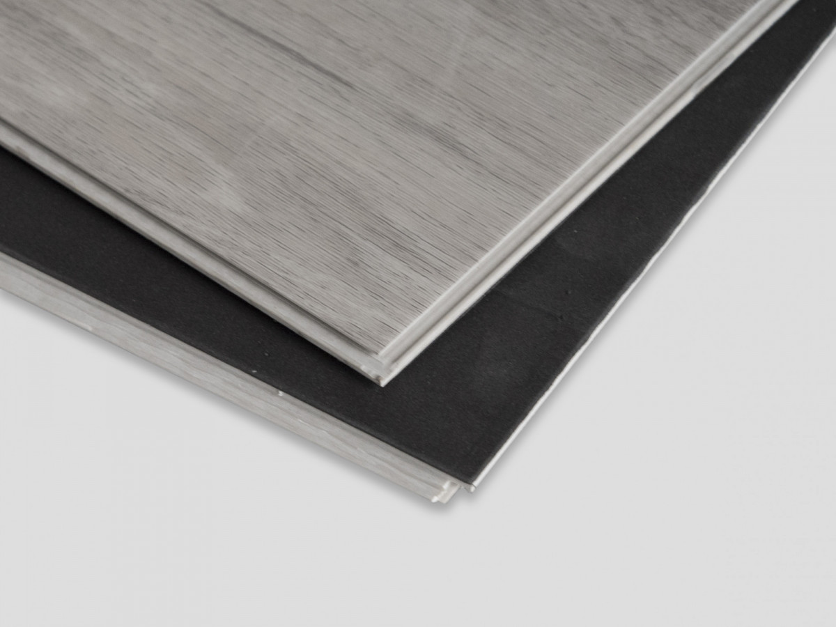 Q-14 Дуб Бродвей