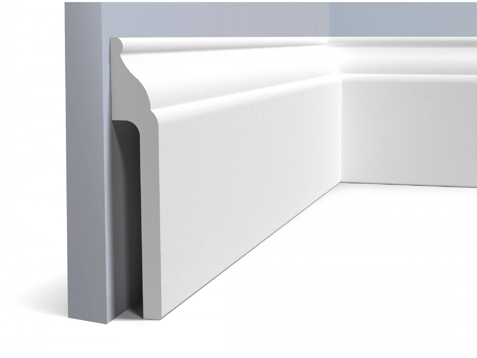 Плинтус HIWOOD B150