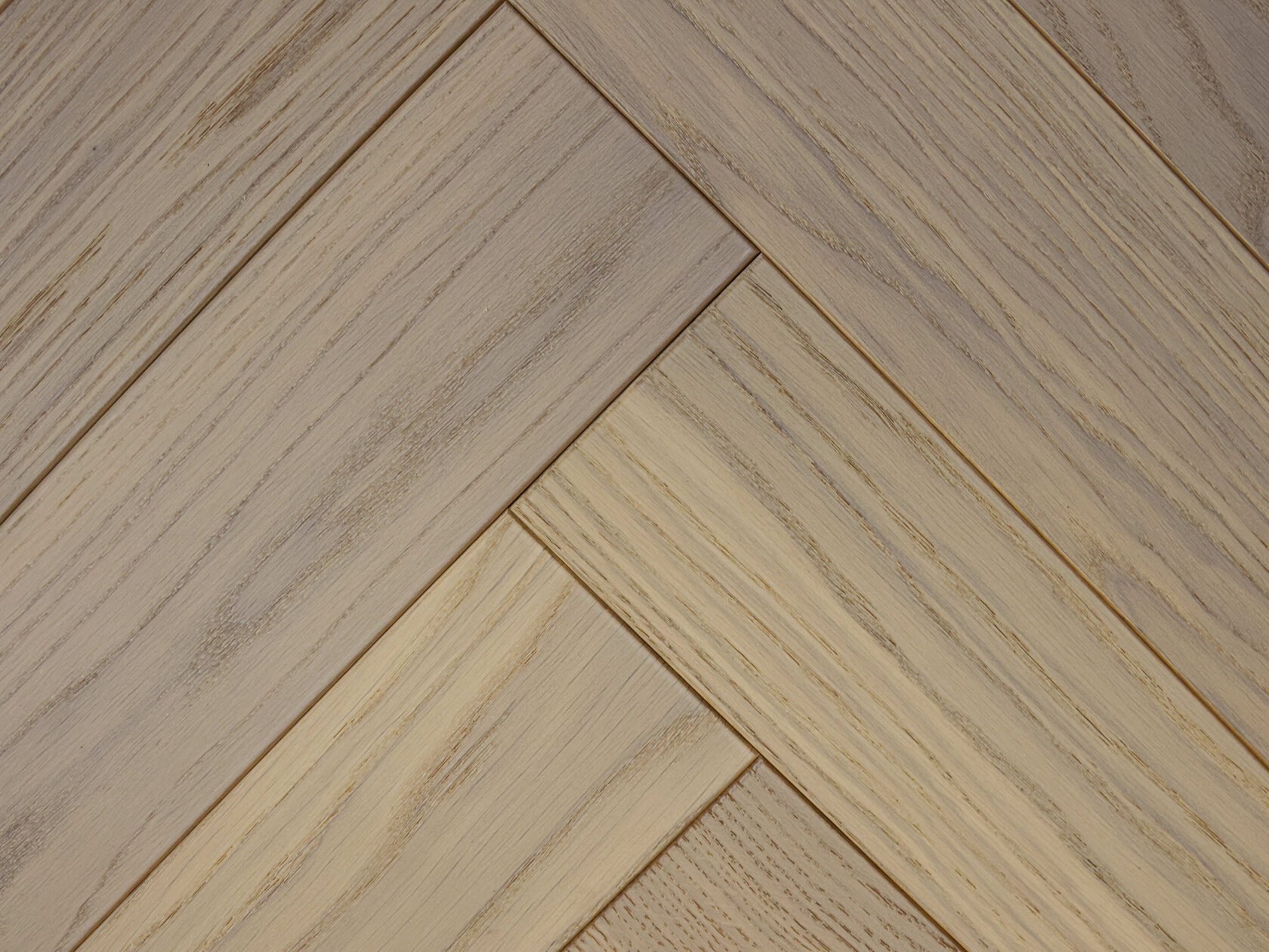 Инженерная доска AlixFloor, Английская ёлка, Дуб светлый матовый