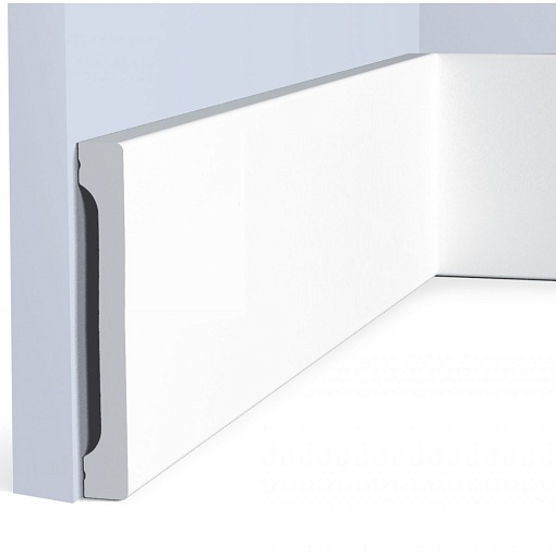 Плинтус HIWOOD B150V1