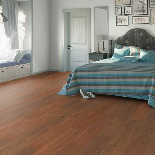 Ламинат Tarkett Woodstock Family Дуб медовый Шервуд