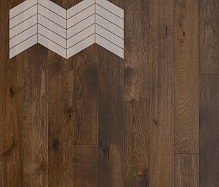 Паркет Елка Французская Lab Arte Chevron Дуб Селект Коньяк лак 400/328х125х14/3/60° в магазине напольных покрытий «Стильный пол»