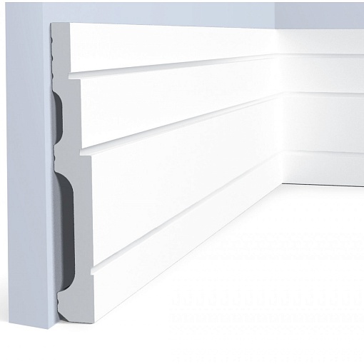 Плинтус HIWOOD B180V2