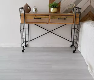 Кварцвинил 8855 -EIR Дуб Равенна 6 mm