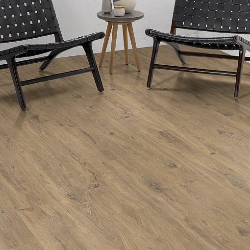 Ламинат Egger 8 mm 33 Classic Дуб Ла-Манча EPL018