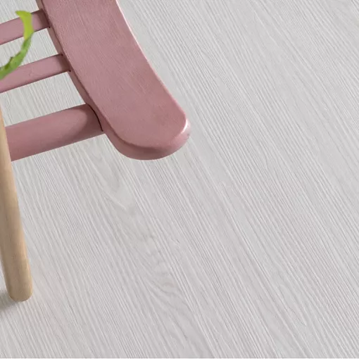 10675 Дуб Гюстров