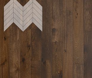 Паркет Елка Французская Lab Arte Chevron Дуб Селект Коньяк лак 600/475х125х14/3/45° в магазине напольных покрытий «Стильный пол»