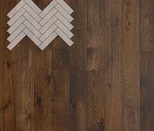 Паркет Елка Английская Lab Arte Angle Дуб Натур Коньяк лак 500х125х14/3 в магазине напольных покрытий «Стильный пол»