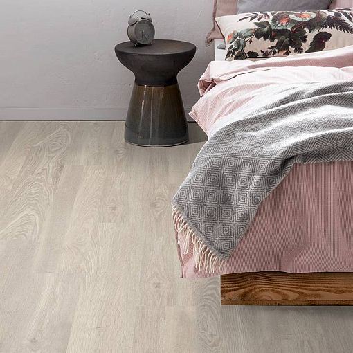 Ламинат Egger 8 mm 33 Classic Дуб Кортон Белый EPL051