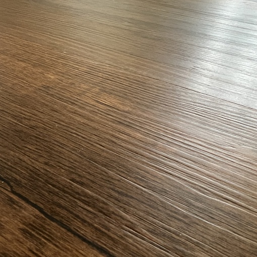 Q-18 Дуб Либерти