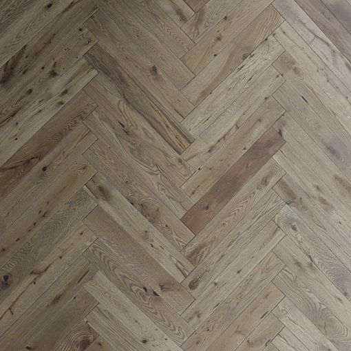 Паркет Елка Английская PolarWood Дуб BALTIC HB (1,08 м2)